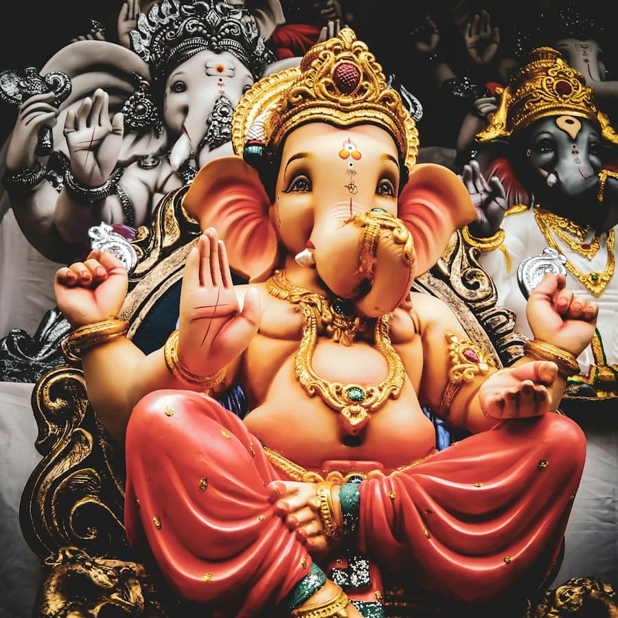 Laxmi-Ganesh Idol Pair